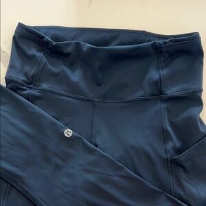 Lululemon Navy Blue High-Waisted Leggings